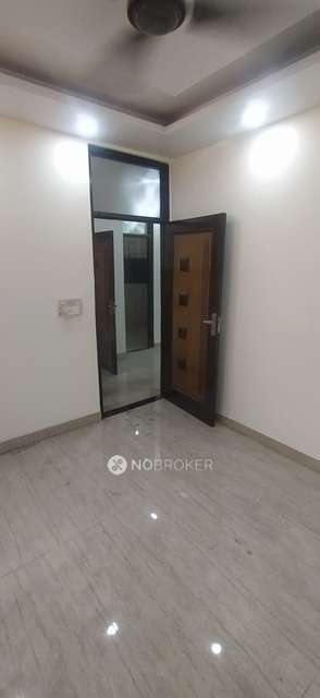 3 BHK Flat For Sale  In  Laxmi Nagar