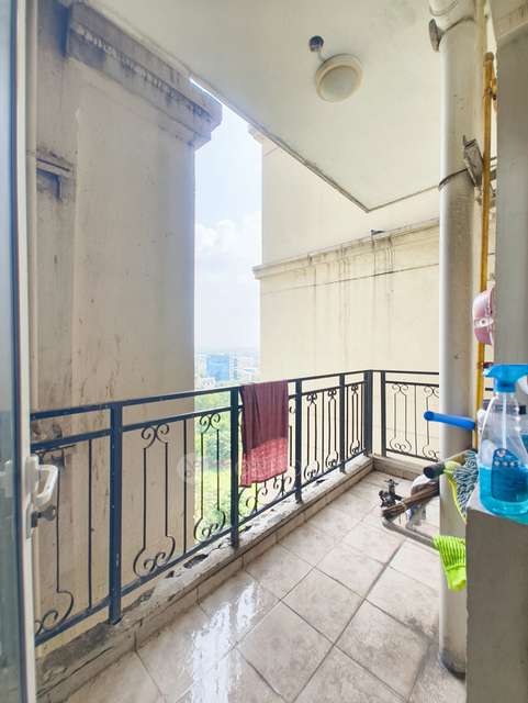 4+ BHK Flat In Dlf Capital Greens For Sale  In Moti Nagar