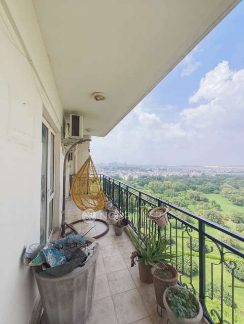 4+ BHK Flat In Dlf Capital Greens For Sale  In Moti Nagar