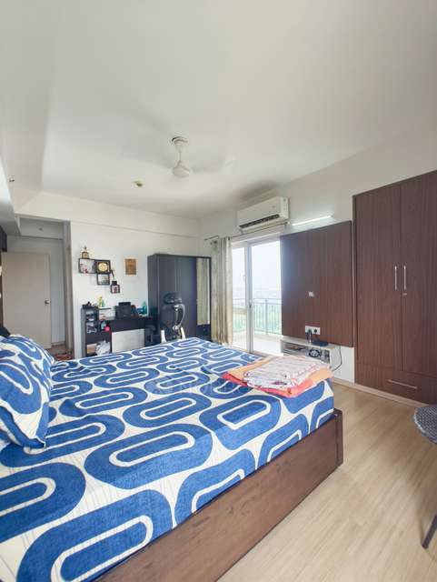 4+ BHK Flat In Dlf Capital Greens For Sale  In Moti Nagar