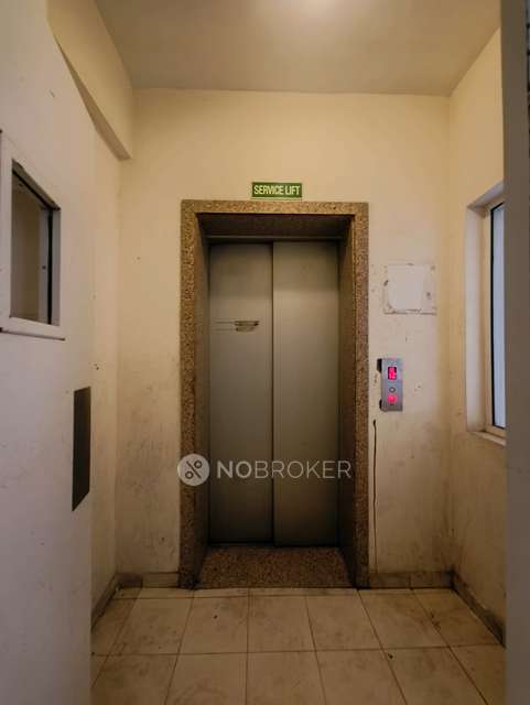 4+ BHK Flat In Dlf Capital Greens For Sale  In Moti Nagar