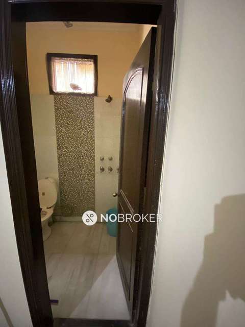 PG for Boys in Tilak Nagar