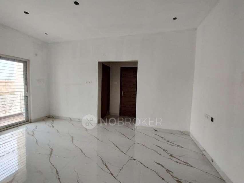 3 BHK Flat In S P Nexa Properties For Sale  In Kolathur