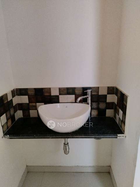 2 BHK Flat In Ravinanda Trinity for Rent  In Wagholi