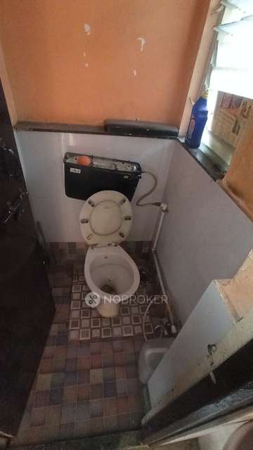 Shared Room for Male In 1 BHK  In Patel Building In Sadashiv Peth