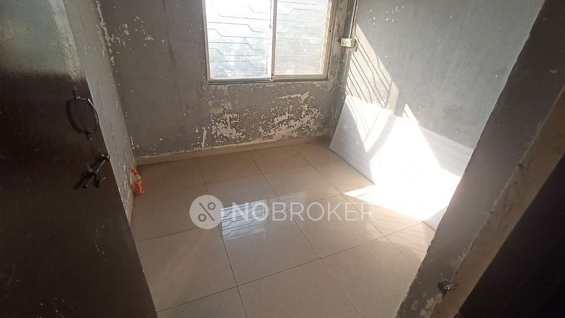 Shared Room for Male In 1 BHK  In Patel Building In Sadashiv Peth