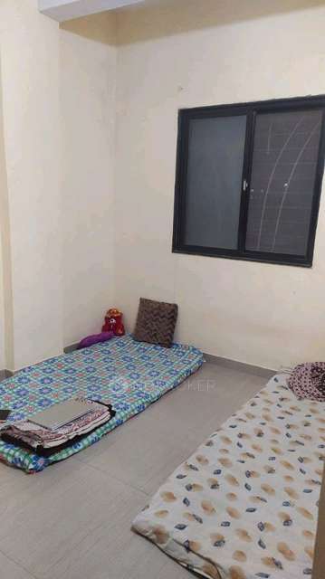 Single Room for Female In 1 BHK  In Signature Pg