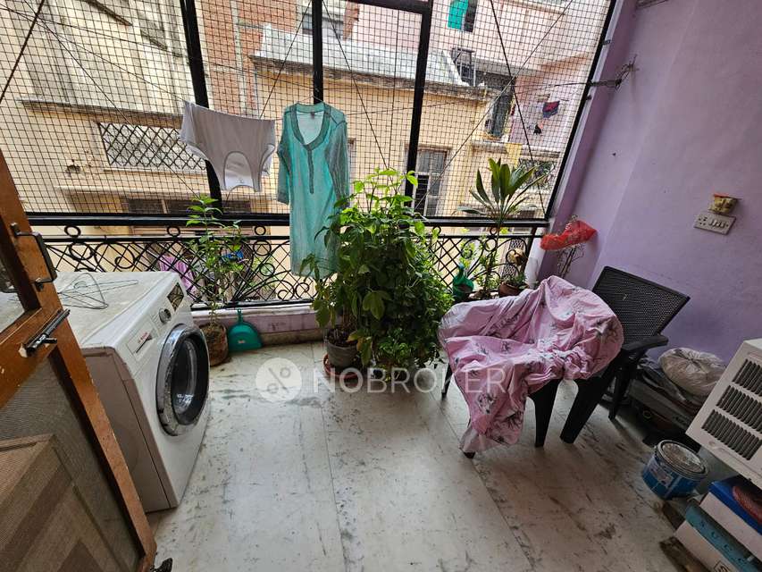 3 BHK Flat In Standalone Building  For Sale  In Safdarjung Enclave