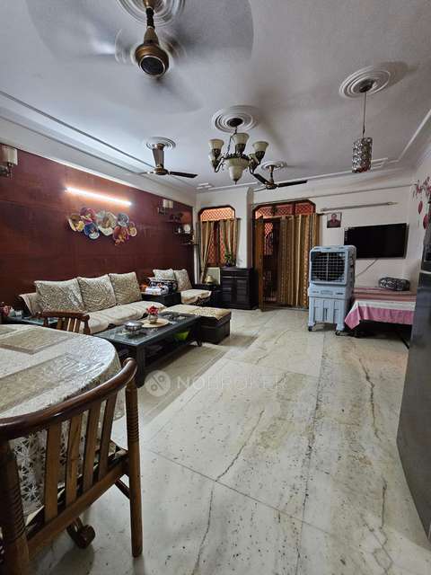 3 BHK Flat In Standalone Building  For Sale  In Safdarjung Enclave