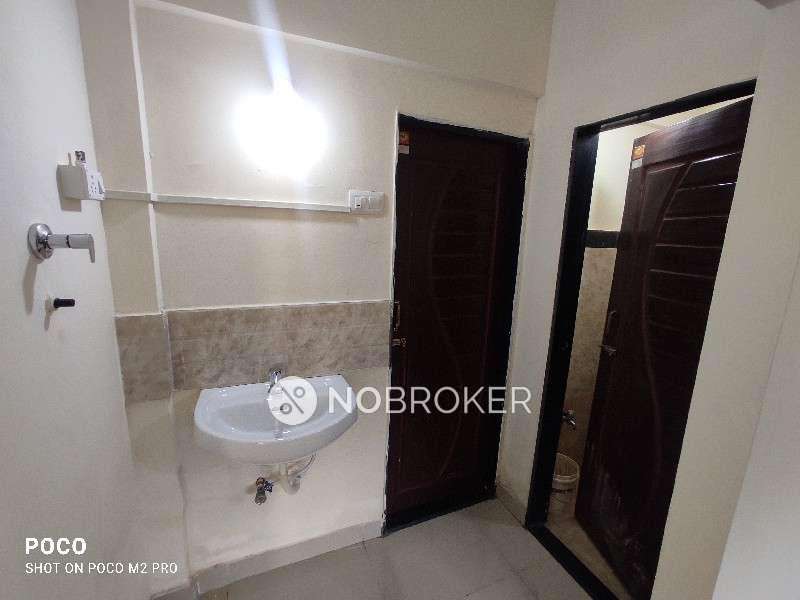 1 BHK Flat In Fortune Heights For Sale  In Goregaon West