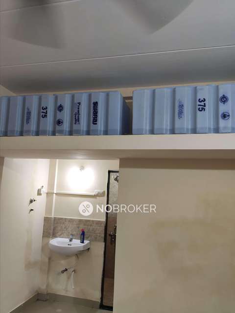 1 BHK Flat In Fortune Heights For Sale  In Goregaon West