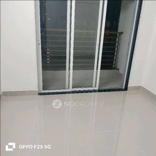 Single Room for Female In 2 BHK  In Lower Parel West In Lower Parel