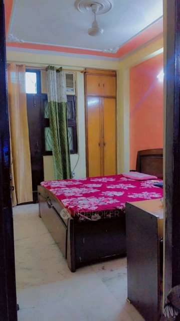 4 BHK Flat In Ishan Apartment For Sale  In Vaishali Sector - 6, Vaishali