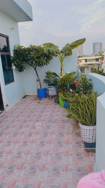 4 BHK Flat In Ishan Apartment For Sale  In Vaishali Sector - 6, Vaishali