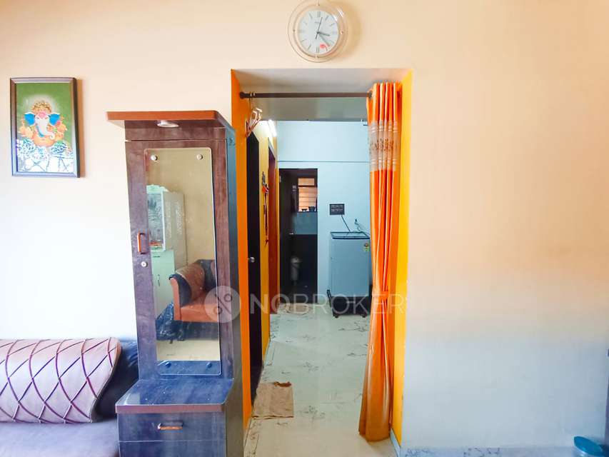 1 BHK Flat In Mauli Omkar , Malad East  For Sale  In Malad East 