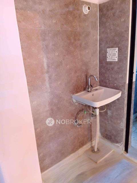 4+ BHK Flat For Sale  In Burari