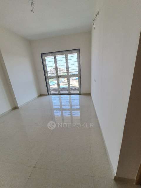 3 BHK Flat In Kohinoor Viva City For Sale  In Dhanori