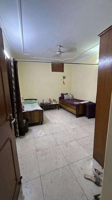 PG for Girls in Sarita Vihar