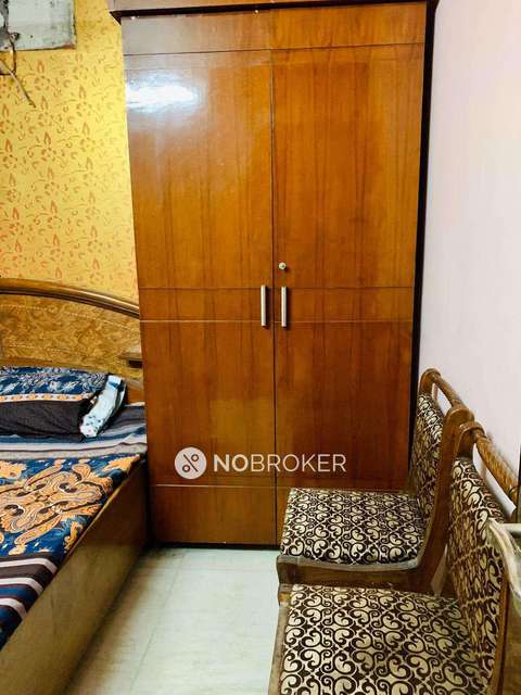 3 BHK Flat In Hargovind Enclave For Sale  In Anand Vihar