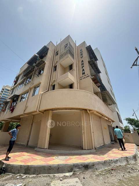 Shop in Mayuresh Delta, Mumbai for sale 