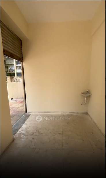 Shop in Mayuresh Delta, Mumbai for sale 