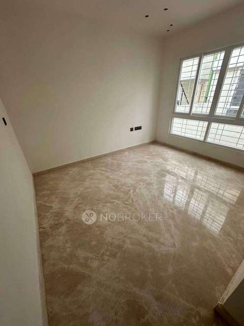 4+ BHK Flat In Marina Skies For Sale  In Moosapet