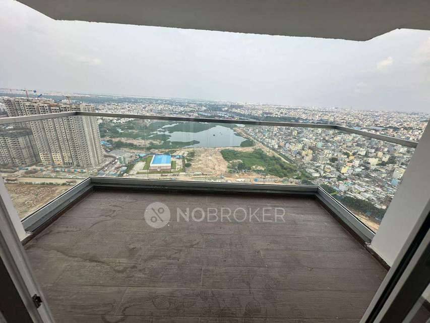 4+ BHK Flat In Marina Skies For Sale  In Moosapet