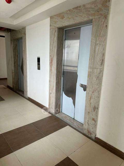 4+ BHK Flat In Marina Skies For Sale  In Moosapet