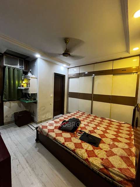 2 BHK Flat In Jangpura Extension For Sale  In Jangpura Extension, Jangpura