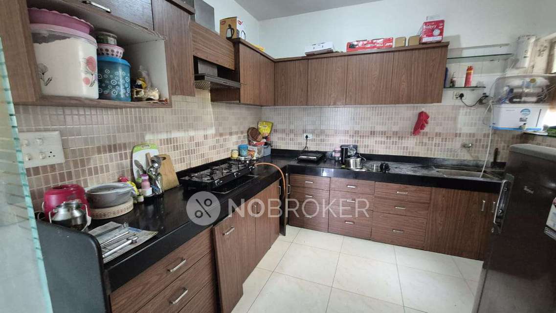 Shared Room for Female In 2 BHK  In Aditya Breeze Park In Balewadi