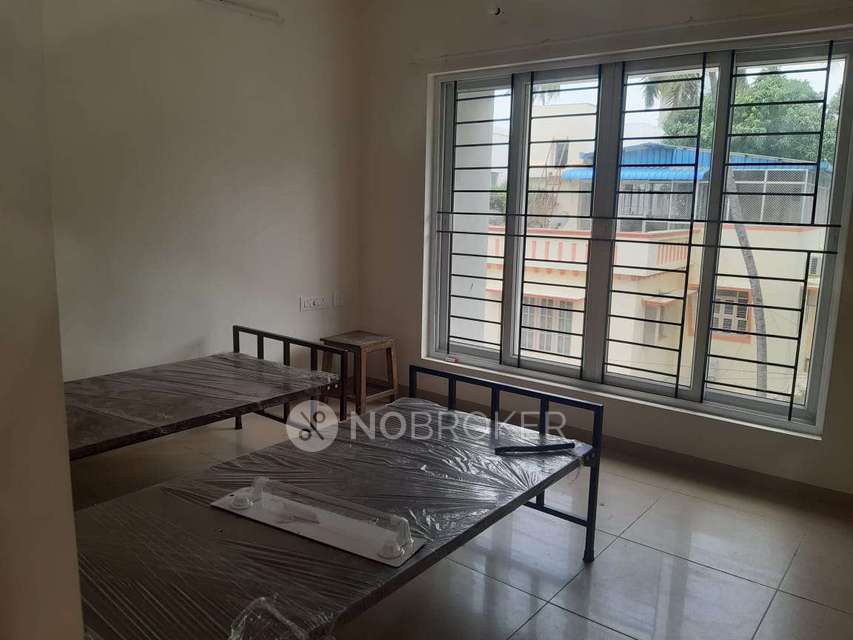 PG for Girls in Lake Area, Nungambakkam