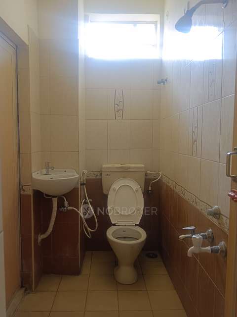 3 BHK Flat In Vels Mayura For Sale  In Pallavaram