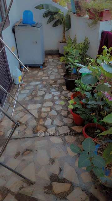 4 BHK Flat In Ishan Apartment For Sale  In Vaishali Sector - 6, Vaishali