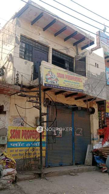 Shop in Sanjay Enclave, Faridabad for sale 