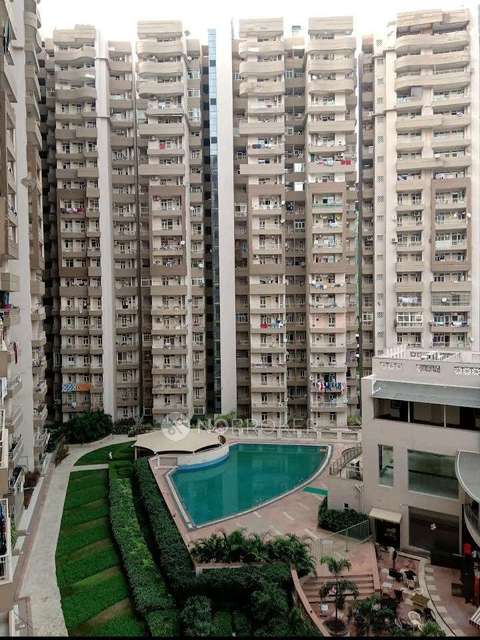 3 BHK Flat In Supertech Capetown For Sale  In Sector 74