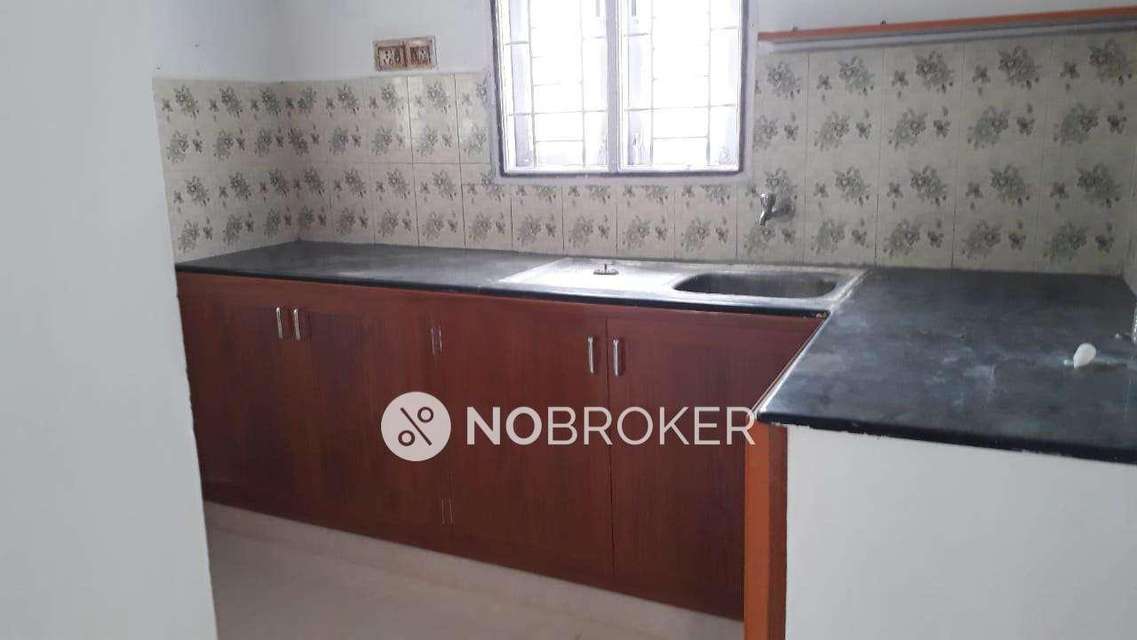 3 BHK Flat In Majestic Apartment For Sale  In Engineers Avenue