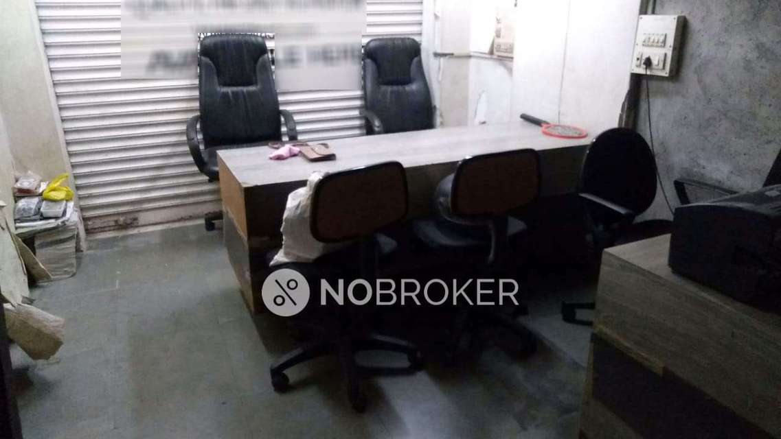 Shop in Borivali East, Mumbai for sale 