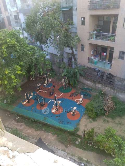 1 RK Flat In Shivaji Enclave For Sale  In Tagore Garden Extension, Delhi
