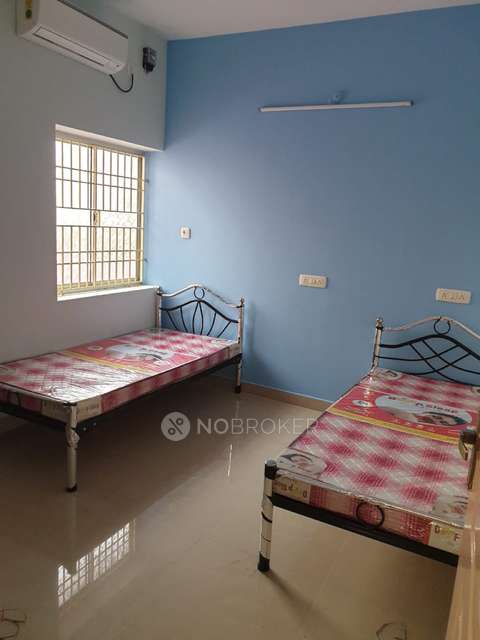 PG for Boys in Ambattur