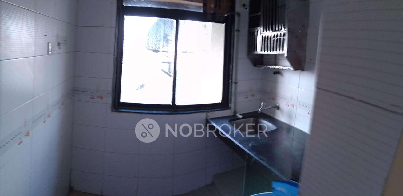 1 BHK Flat In Siddhivinayak Complex For Sale  In  Sector 10