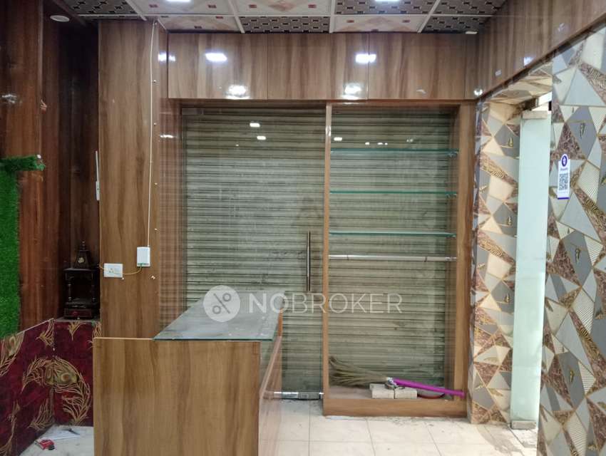 Shop in Vasundhara, Ghaziabad for sale 