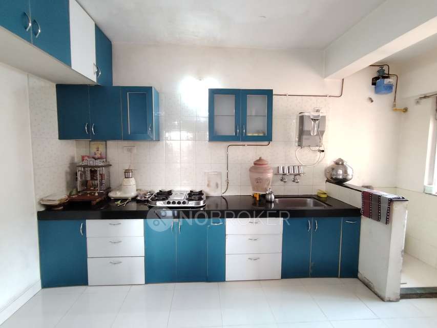 2 BHK Flat In Shree Laxmi Classic for Rent  In  Hadapsar, Pune