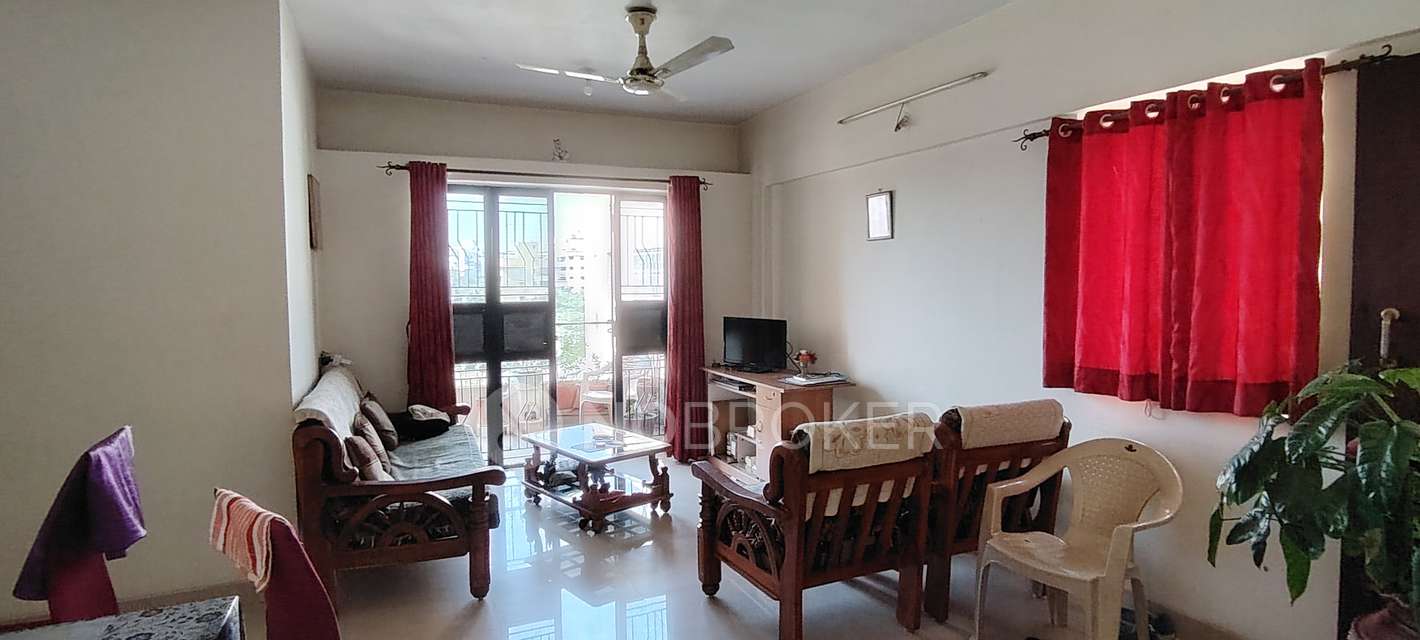 2 BHK Flat In Shree Laxmi Classic for Rent  In  Hadapsar, Pune