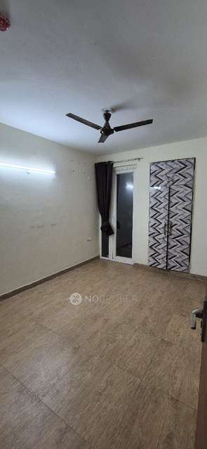 Single Room for Male In 3 BHK  In Sikka Kaamna Greens In  Sector 143