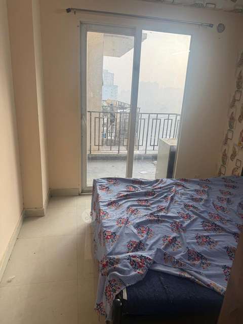 2 BHK Flat In Signature Global The Roselia for Rent  In Sector 95a