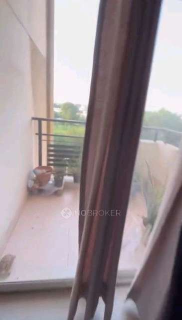 2 BHK Flat In Express Parkview - 2 for Rent  In Sector, Chi V