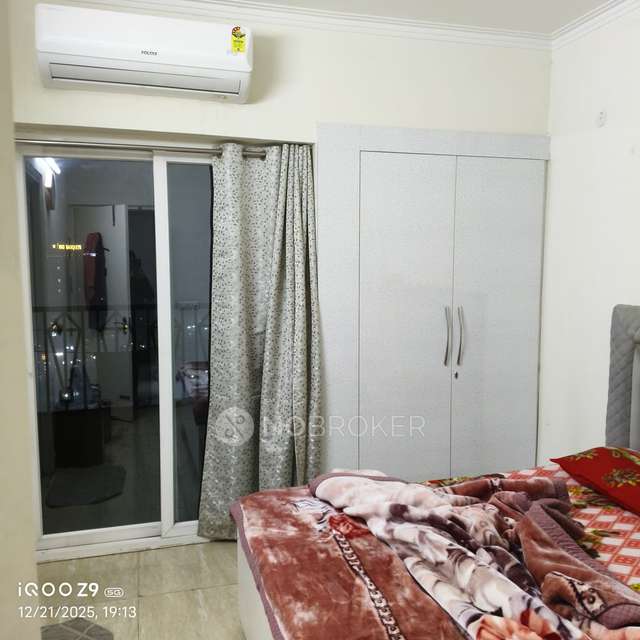 3 BHK Flat In Gaur City 7th Avenue for Rent  In Sector 4, Greater Noida