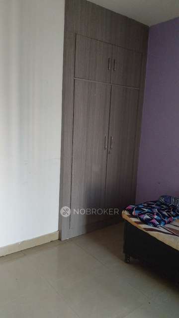 Single Room for Female In 2 BHK  In Nimbus Express Park View 2 In Chi V