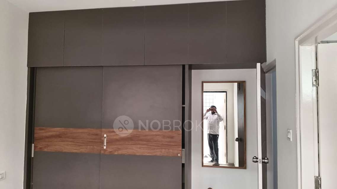 1 BHK Flat In Vaishnavi Grandeur   for Rent  In Raghavendra Nagar