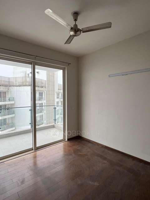 3 BHK Flat for Rent  In M3m 65th Avenue